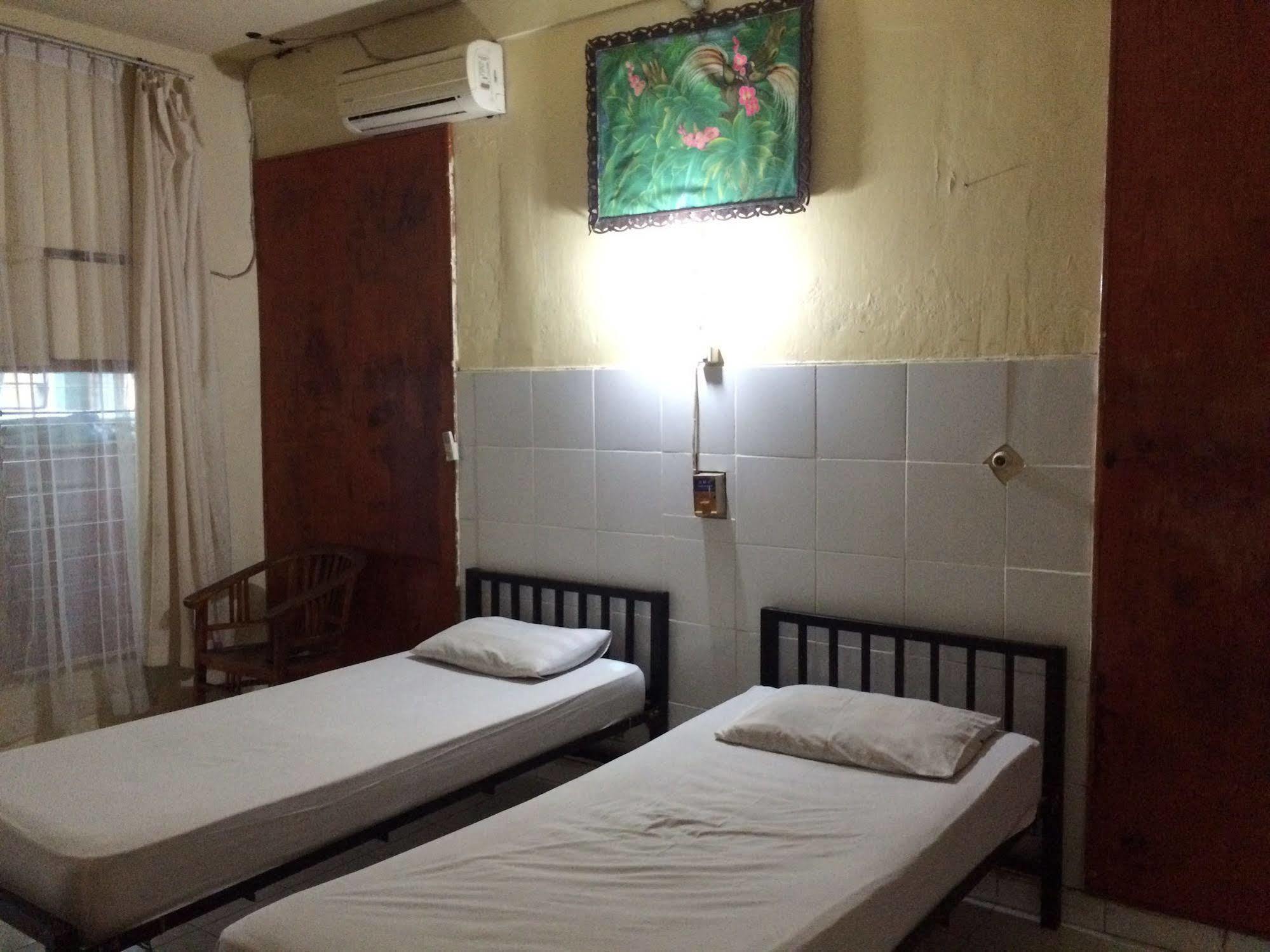 Rita Za Hotel Kuta Lombok Eksteriør bilde