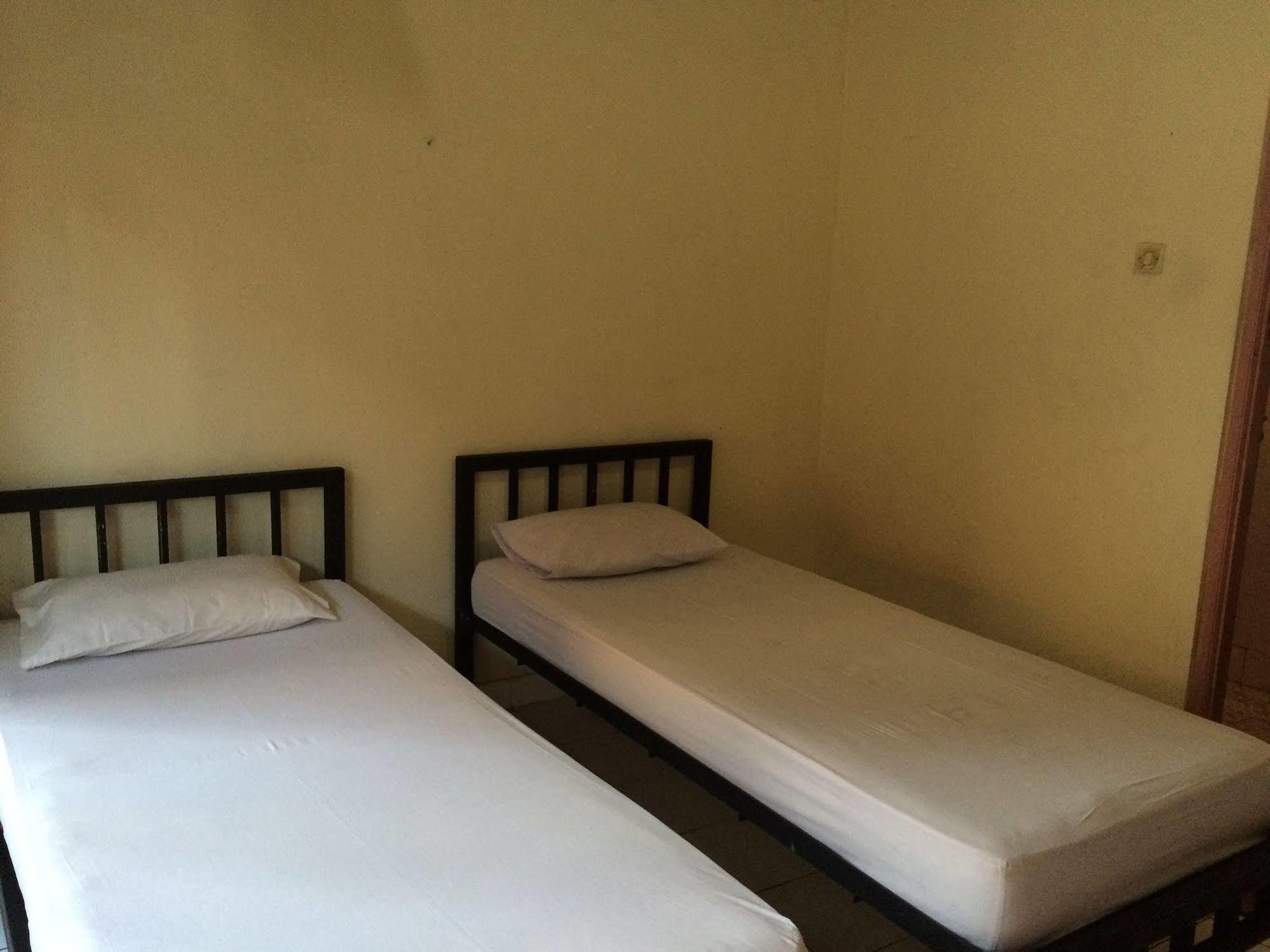 Rita Za Hotel Kuta Lombok Eksteriør bilde